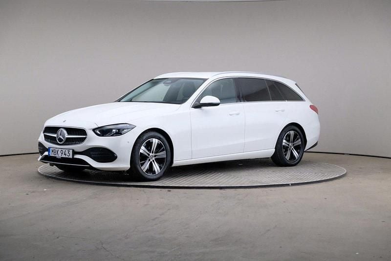 Vit Begagnad 2022 Mercedes C220 Avantgarde Kombi | 335 000 kr (Bra pris) - Bild 1/4