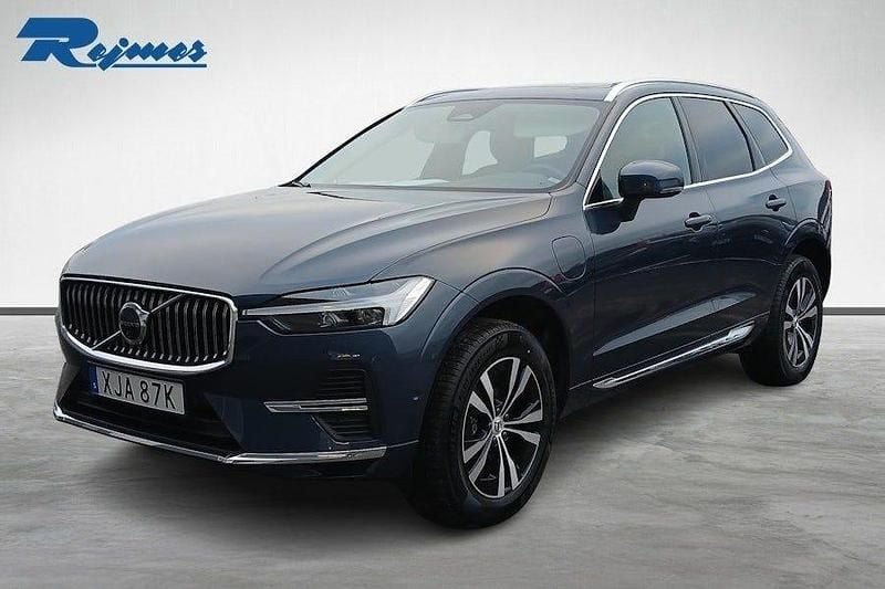 Denim blue metallic Begagnad 2025 Volvo XC60 Core SUV | 489 900 kr (Bra pris) - Bild 1/4