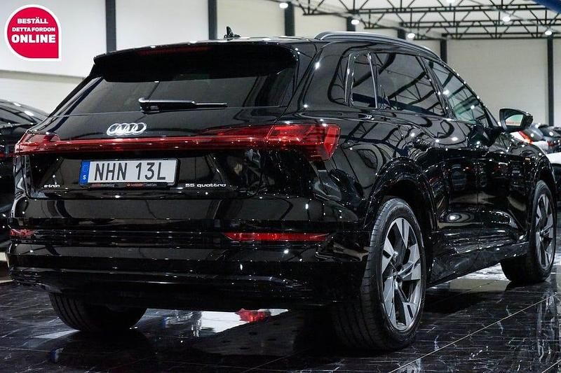 Begagnad Audi e-tron Proline 300 kW (408 HK) 2021 Svart SUV