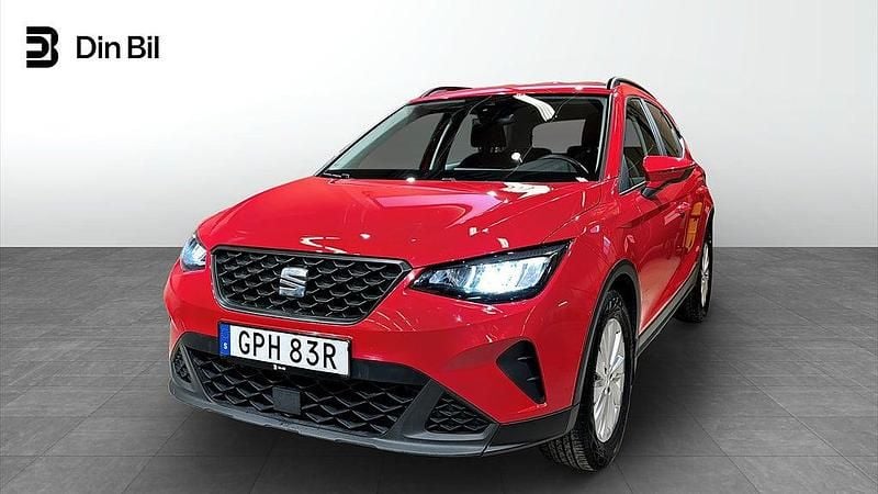 Pure red Begagnad 2022 Seat Arona Style SUV | 176 900 kr (Marknadspris) - Bild 1/4