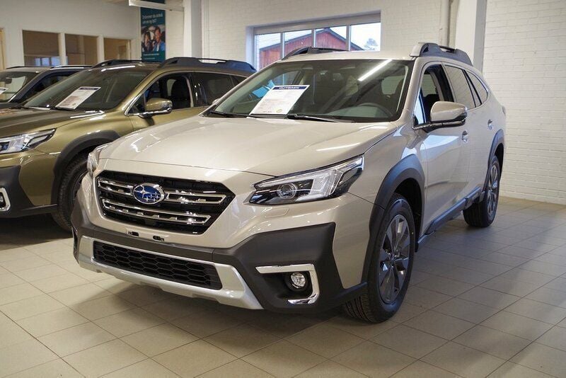 Brun Ny 2024 Subaru Outback SUV | 481 800 kr - Bild 1/1
