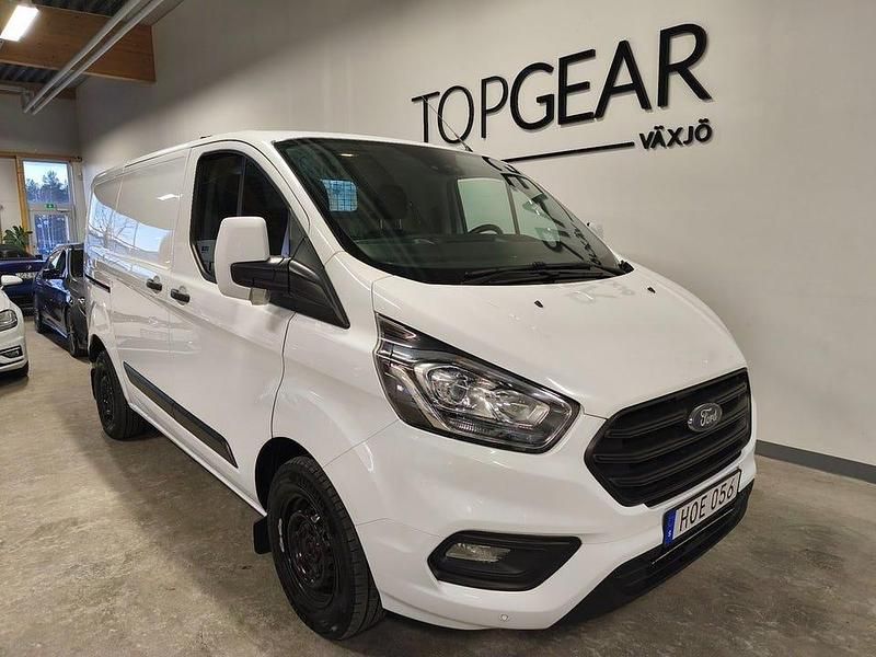 Vit Begagnad 2018 Ford Transit Custom Van | 144 900 kr (Marknadspris) - Bild 1/4