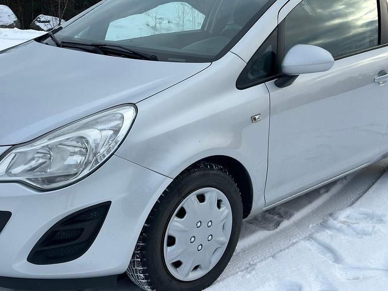 Begagnad Opel Corsa 85 HK (62 kW) 2013 Halvkombi