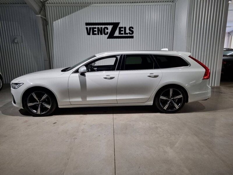 Begagnad Volvo V90 R-Design 191 HK (140 kW) 2018 Vit Kombi