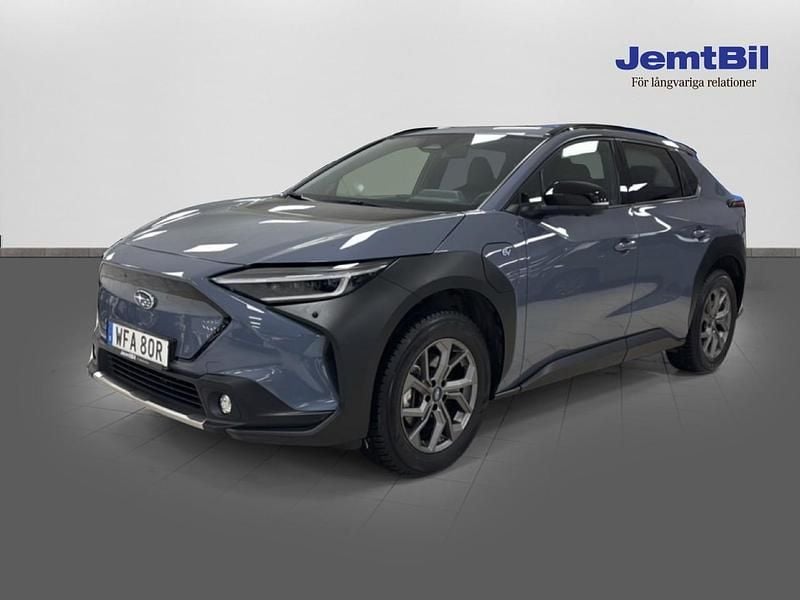 Grå Begagnad 2023 Subaru Solterra SUV | 359 000 kr (Superpris) - Bild 1/4