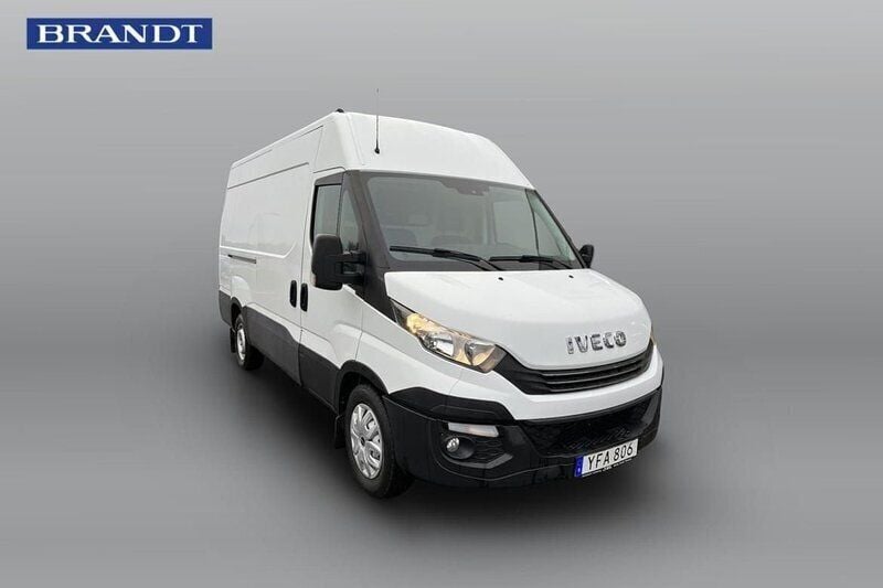 Vit Begagnad 2017 Iveco Daily Van | 189 900 kr - Bild 1/4