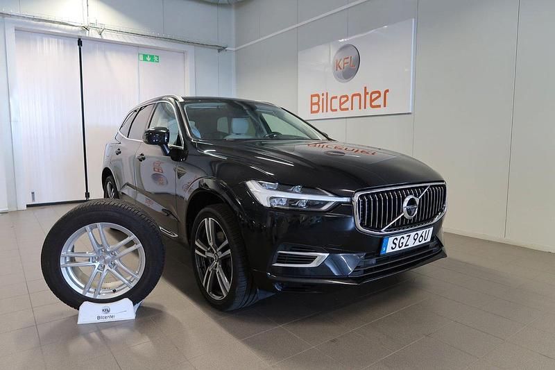 Svart Begagnad 2020 Volvo XC60 Inscription SUV | 359 900 kr (Marknadspris) - Bild 1/3
