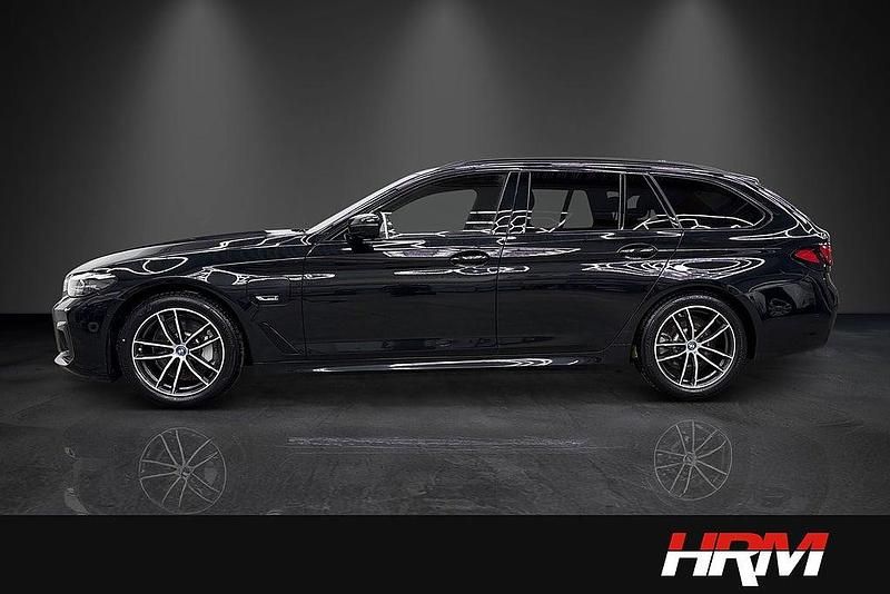 Begagnad BMW 530e M Sport 184 HK (135 kW) 2021 Svart Kombi