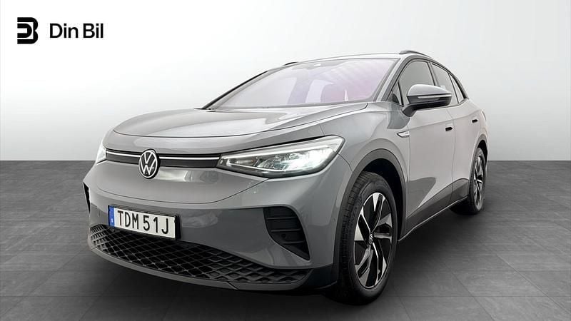 Grå Begagnad 2023 VW ID.4 Pro Performance SUV | 354 900 kr (Marknadspris) - Bild 1/4