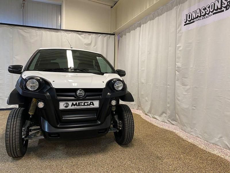 Begagnad Aixam e-Scouty 2023 Vit Sedan