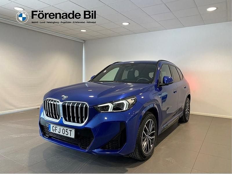 Begagnad BMW X1 M Sport 136 HK (100 kW) 2025 Blå SUV