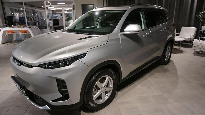 Begagnad Maxus D60e 130 kW (177 HK) 2022 Silver SUV