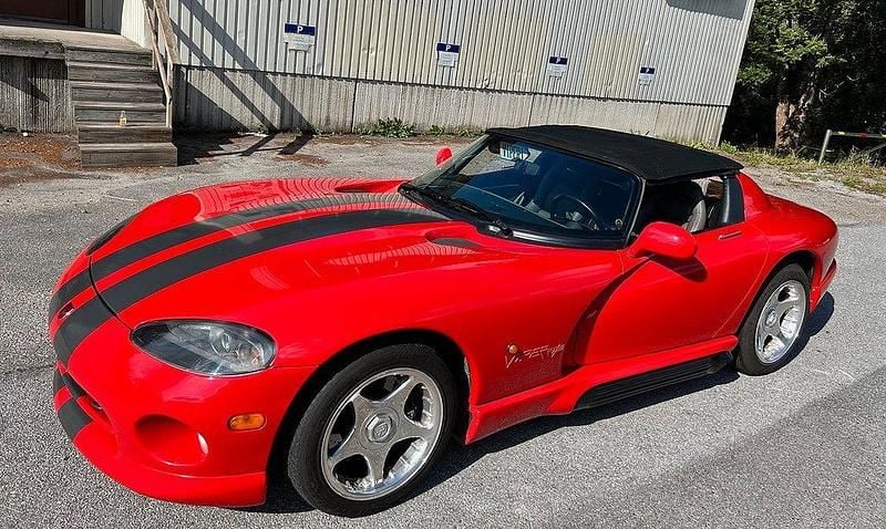 Begagnad 1994 Dodge Viper Cab | 569 000 kr - Bild 1/4