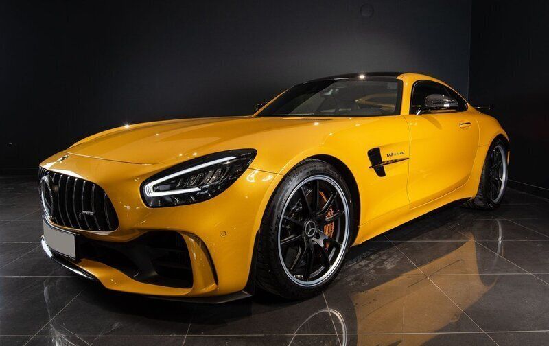 Gulmetallic Begagnad 2019 Mercedes AMG GT R AMG Sportkupé | 1 795 000 kr - Bild 1/4