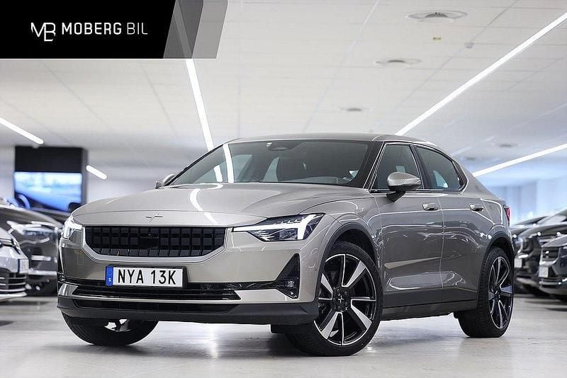 Grå Begagnad 2022 Polestar 2 Pilot Sedan | 339 900 kr (Marknadspris) - Bild 1/3
