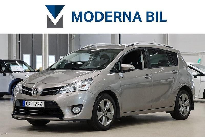 Brun Begagnad 2014 Toyota Verso Edition Minibuss | 129 700 kr (Marknadspris) - Bild 1/4