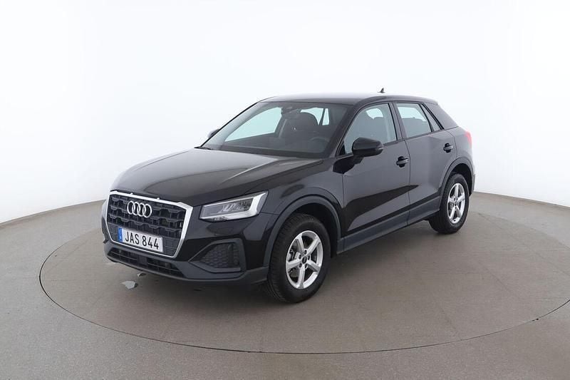 Svart Begagnad 2024 Audi Q2 SUV | 302 000 kr (Lite dyr) - Bild 1/4