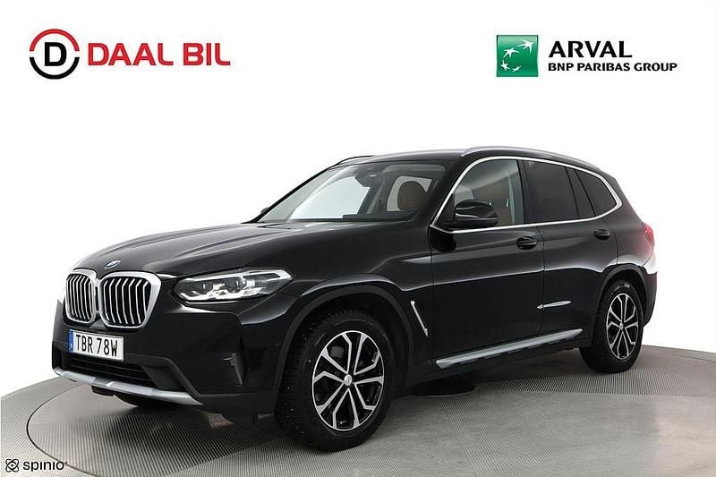 Svart Begagnad 2022 BMW X3 SUV | 369 700 kr (Superpris) - Bild 1/4