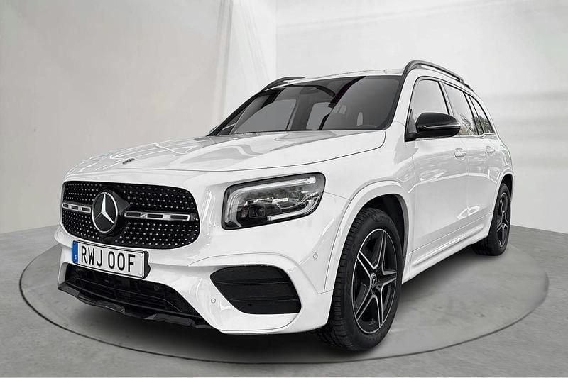 Vit Begagnad 2022 Mercedes GLB200 Advantage SUV | 389 000 kr (Marknadspris) - Bild 1/4