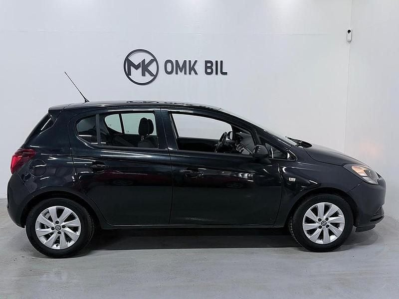 Begagnad Opel Corsa Enjoy 90 HK (66 kW) 2015 Svart Halvkombi