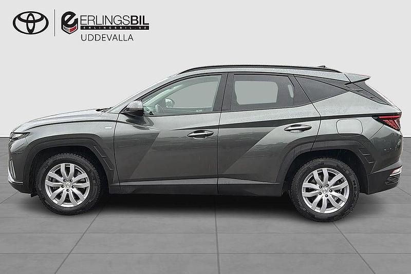 Begagnad Hyundai Tucson Essential 150 HK (110 kW) 2021 Grå SUV