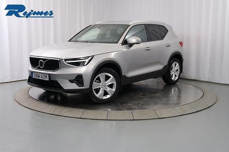 Begagnad 2024 Volvo XC40 SUV | 349 900 kr (Marknadspris) - Bild 1/4