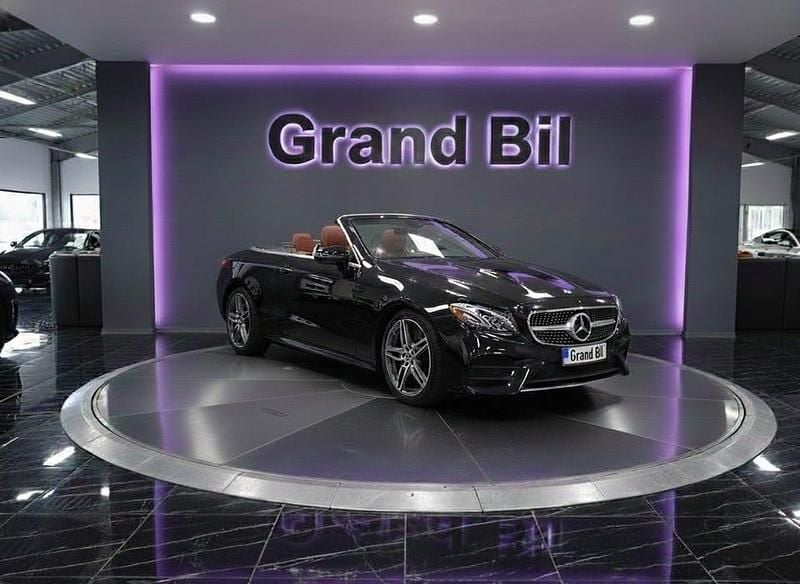 Begagnad Mercedes E450 AMG line 334 HK (245 kW) 2019 Svart Cab