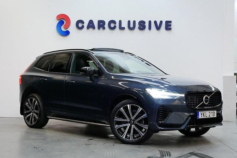 Mörkblå Begagnad 2022 Volvo XC60 R-Design SUV | 469 900 kr (Lite dyr) - Bild 1/4