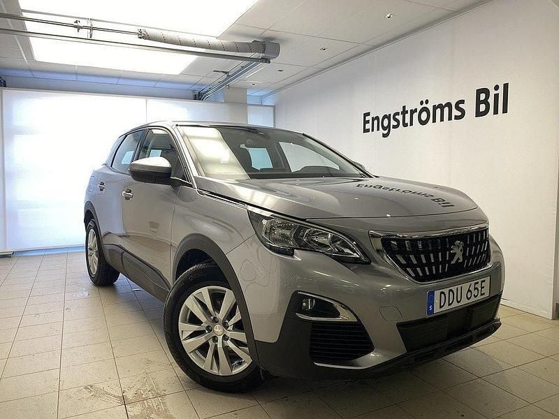 Grå Begagnad 2019 Peugeot 3008 SUV | 199 000 kr (Marknadspris) - Bild 1/4