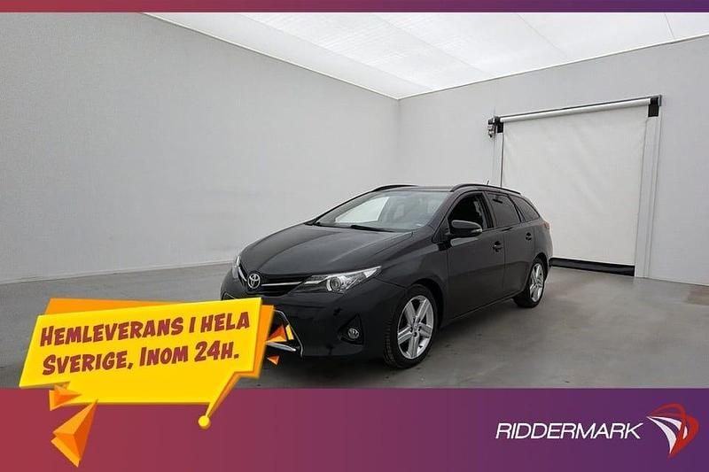 Svart Begagnad 2014 Toyota Auris Touring Sports Style Kombi | 114 800 kr (Marknadspris) - Bild 1/3