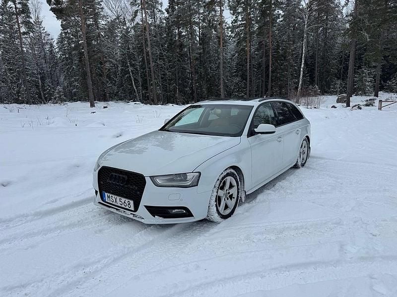 Begagnad Audi A4 177 HK (130 kW) 2012 Vit Kombi