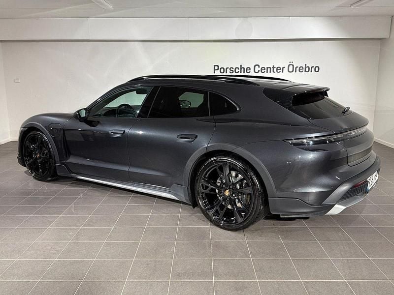 Begagnad Porsche Taycan Cross Turismo 319 kW (435 HK) 2021 Mörkgrå Sedan