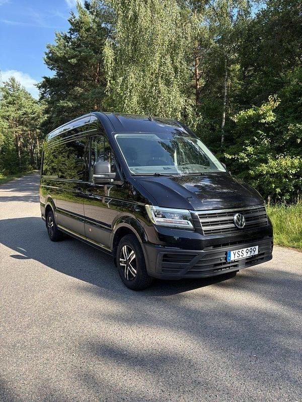 Svart Begagnad 2018 VW Crafter Van | 235 000 kr (Superpris) - Bild 1/4