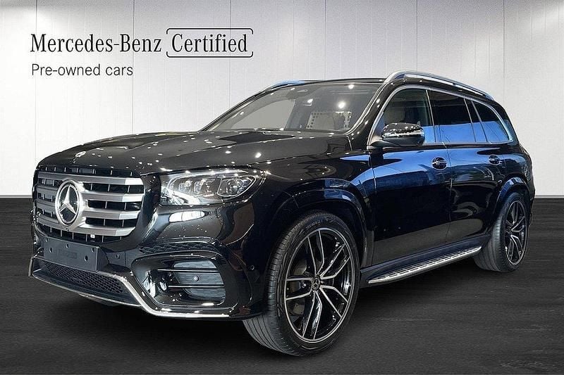 Svart Ny 2025 Mercedes GLS450 SUV | 1 243 150 kr - Bild 1/4