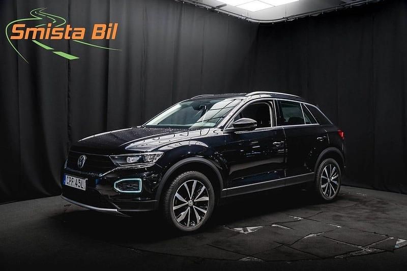 Svart Begagnad 2020 VW T-Roc SUV | 204 700 kr (Marknadspris) - Bild 1/3