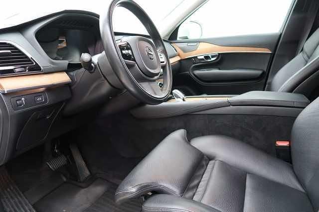 Begagnad Volvo XC90 Inscription 235 HK (172 kW) 2021 SUV