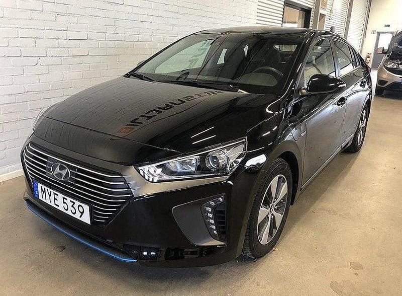 Begagnad Hyundai Ioniq Comfort 105 HK (77 kW) 2018 Svart Halvkombi