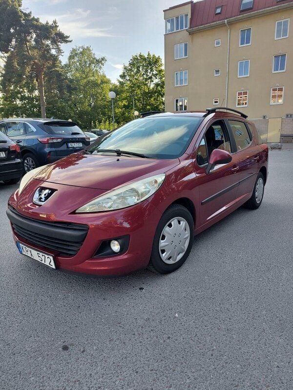 Röd Begagnad 2010 Peugeot 207 Kombi | 39 000 kr (Marknadspris) - Bild 1/4