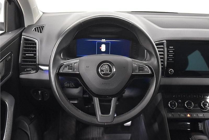 Begagnad Skoda Karoq Style 150 HK (110 kW) 2019 Grå SUV