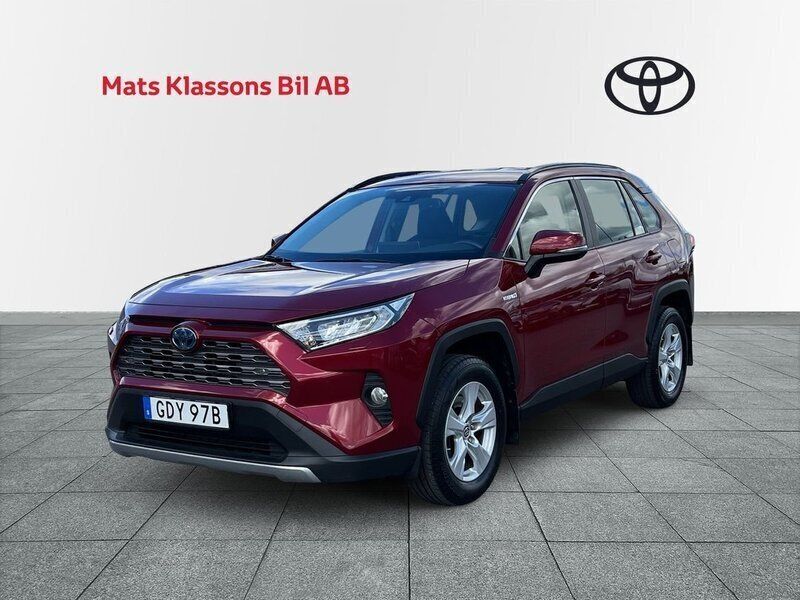 Röd Begagnad 2020 Toyota RAV4 Hybrid Active SUV | 329 000 kr (Marknadspris) - Bild 1/4