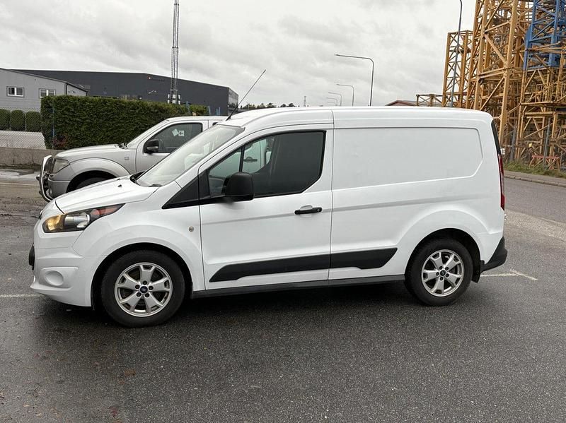 Vit Begagnad 2017 Ford Transit Van | 87 000 kr (Bra pris) - Bild 1/4