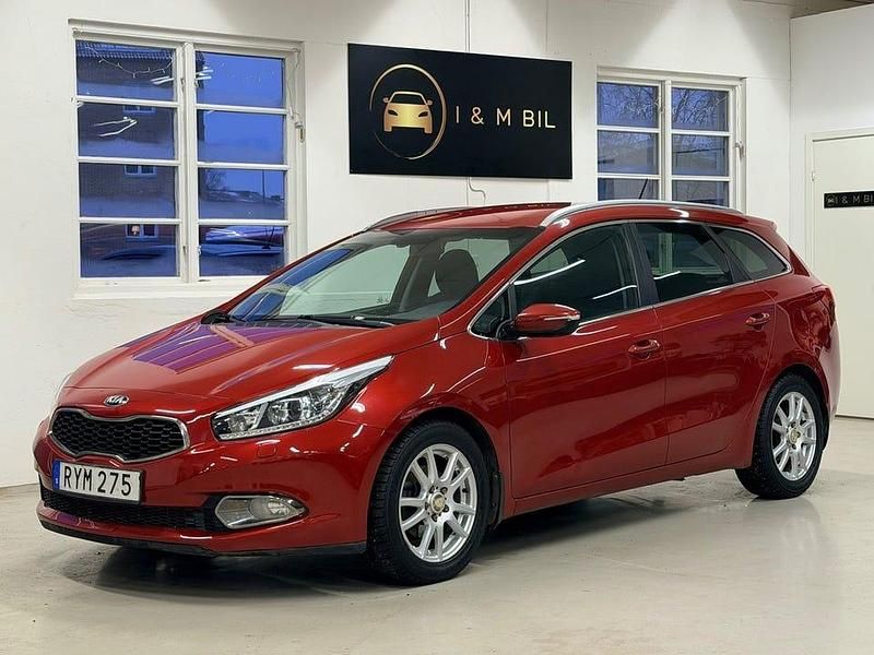 Röd Begagnad 2013 Kia Ceed Sportswagon Kombi | 79 900 kr (Marknadspris) - Bild 1/4