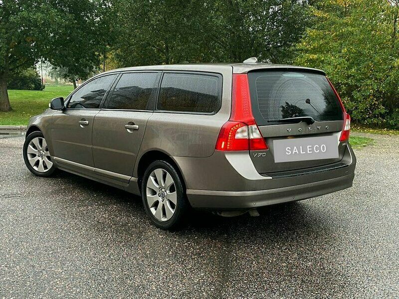 Begagnad Volvo V70 Momentum 2008 Kombi