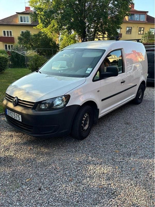 Vit Begagnad 2015 VW Caddy Minibuss | 73 000 kr (Bra pris) - Bild 1/4