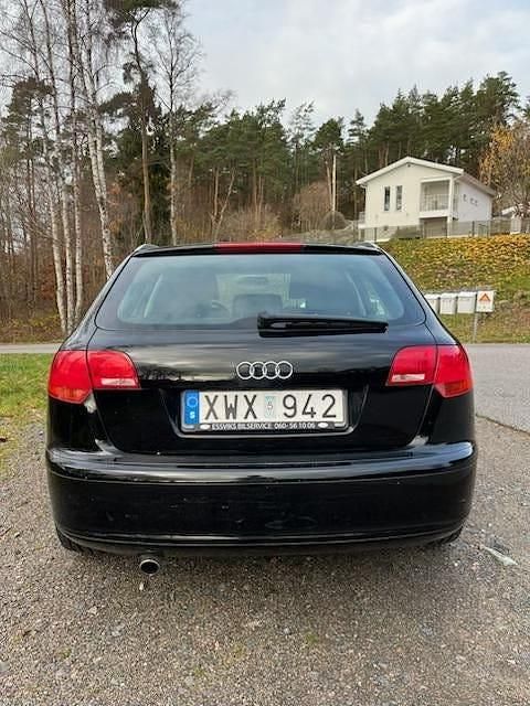 Begagnad Audi A3 Comfort 116 HK (85 kW) 2006 Halvkombi