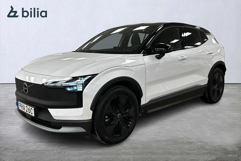 Vit Ny 2025 Volvo EX30 CC Performance SUV | 539 900 kr (Marknadspris) - Bild 1/3
