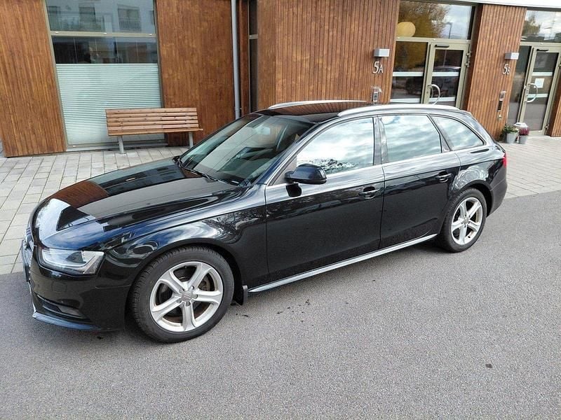 Svart Begagnad 2014 Audi A4 Kombi | 69 000 kr (Bra pris) - Bild 1/4