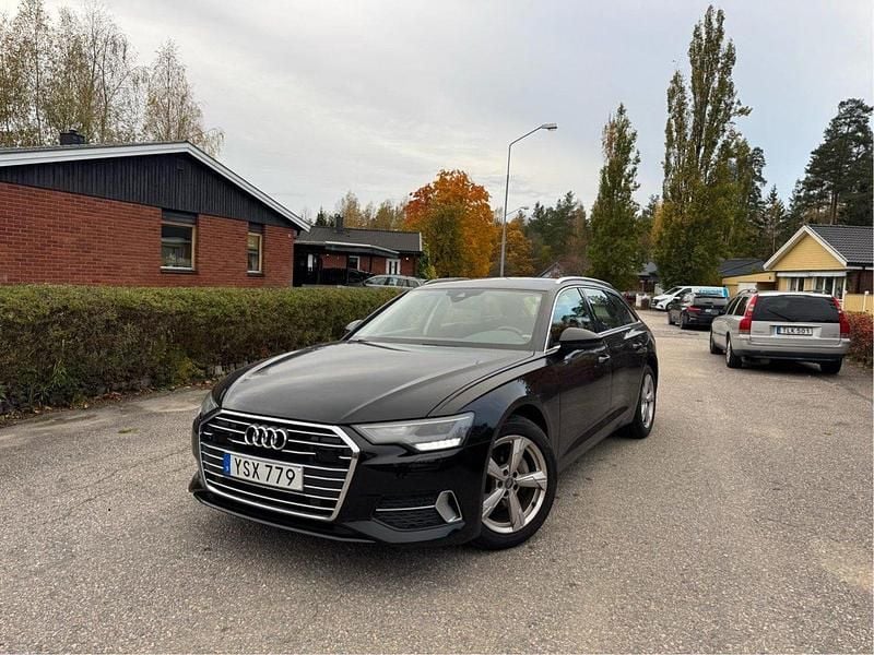 Svart Begagnad 2019 Audi A6 Sport Kombi | 276 000 kr (Marknadspris) - Bild 1/4