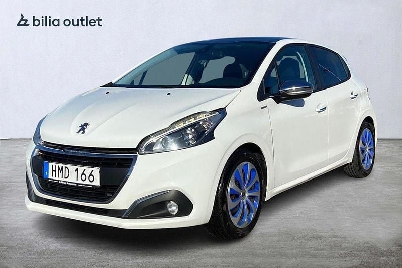 Vit Begagnad 2018 Peugeot 208 Style Halvkombi | 114 900 kr (Marknadspris) - Bild 1/3