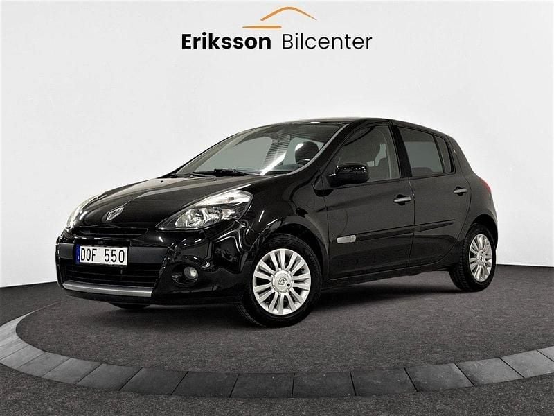 Svart Begagnad 2011 Renault Clio IV Halvkombi | 49 900 kr (Marknadspris) - Bild 1/4